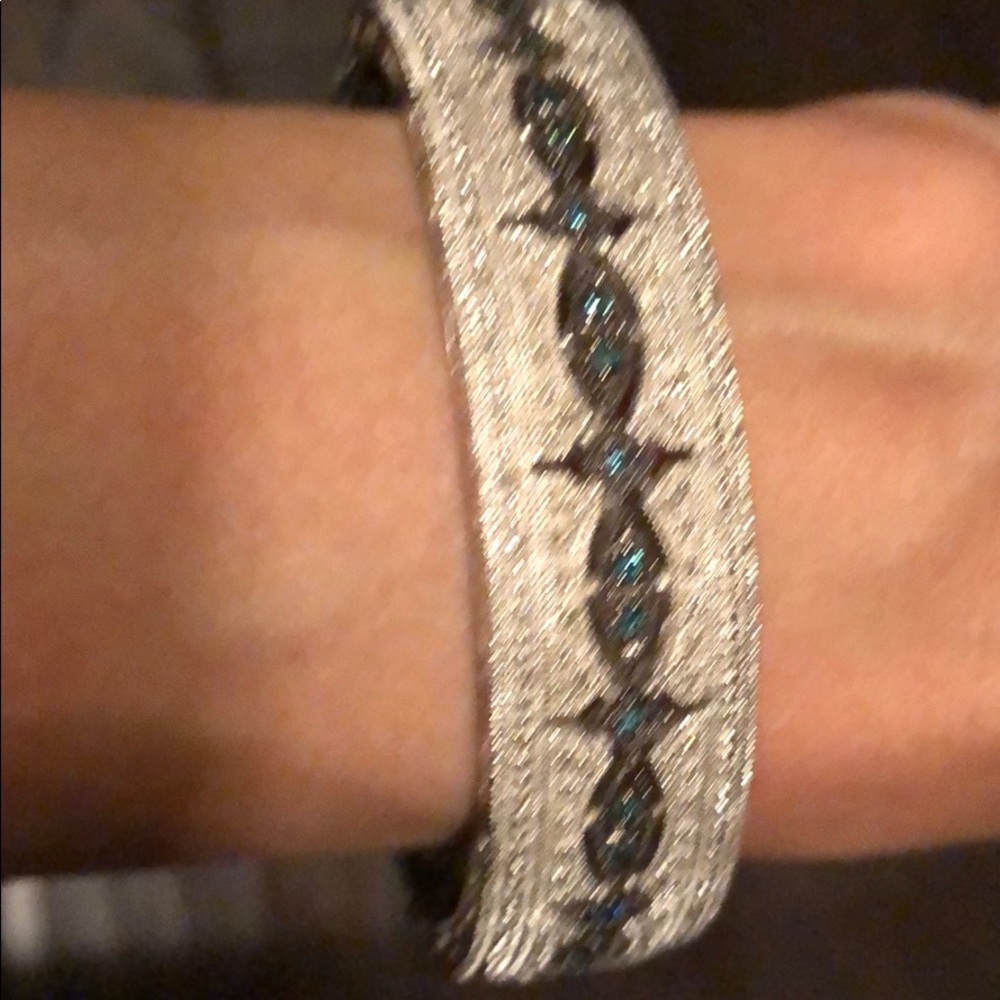 Beautiful Cuff Bangle Bracelet - image 4